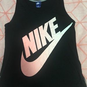 Nike muscle tee shirt